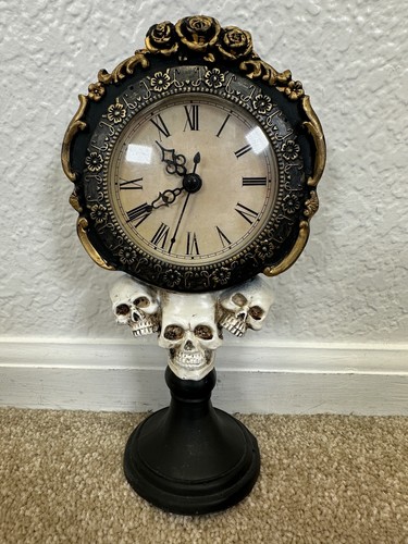 Gothic halloween skull desk - halloween,