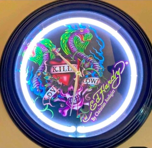 Hardy wall clock - clock,